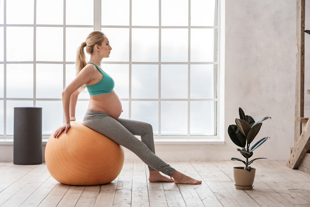 Happy,Future,Mother,Doing,Pilates,Exercises